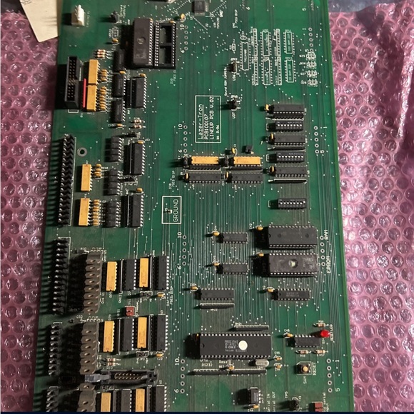 Lazer TRON Line Up PCB Unknown Arcade
Video Game PCB Board CL - Picture 2 of 3